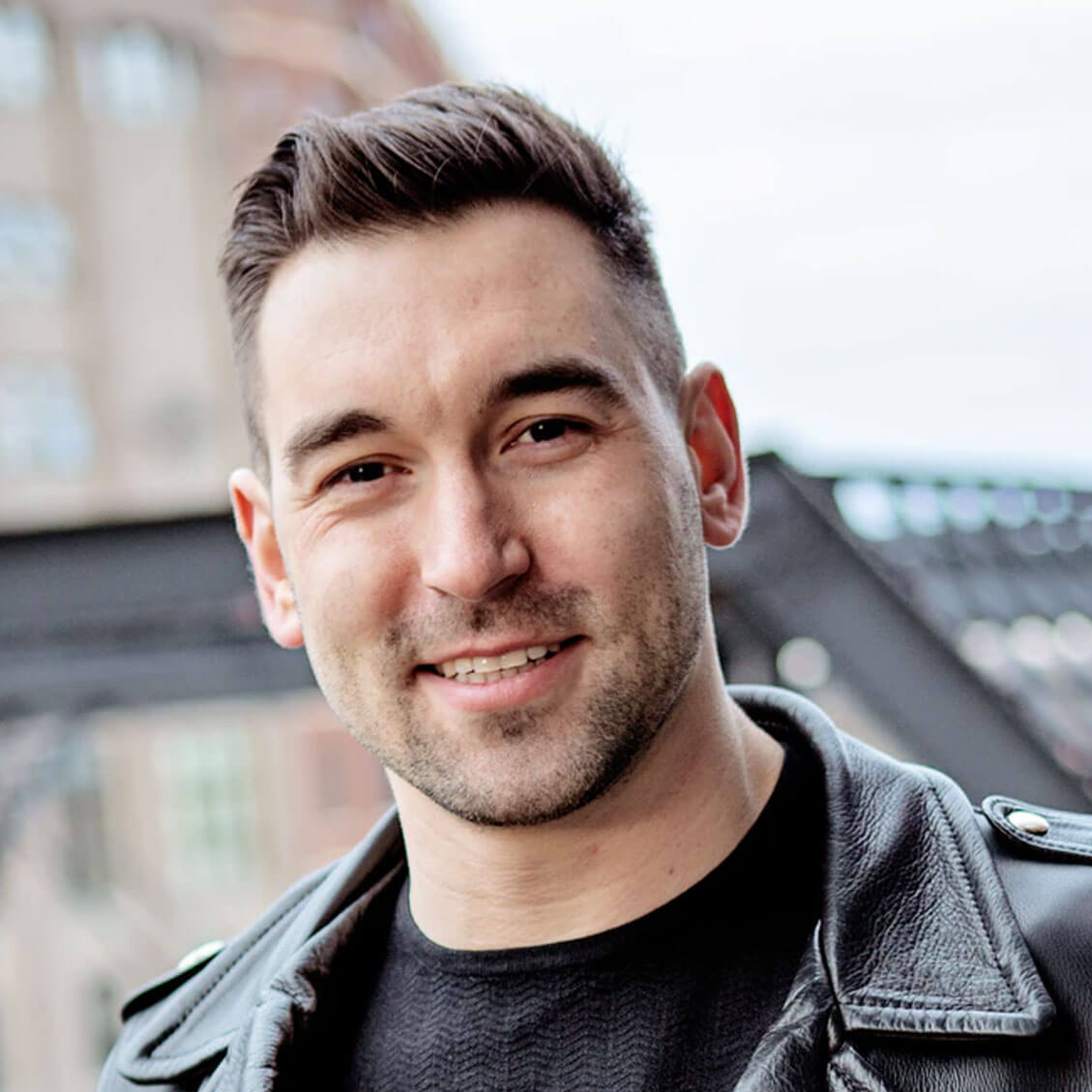 Happy Male Customer testimonial-2-male