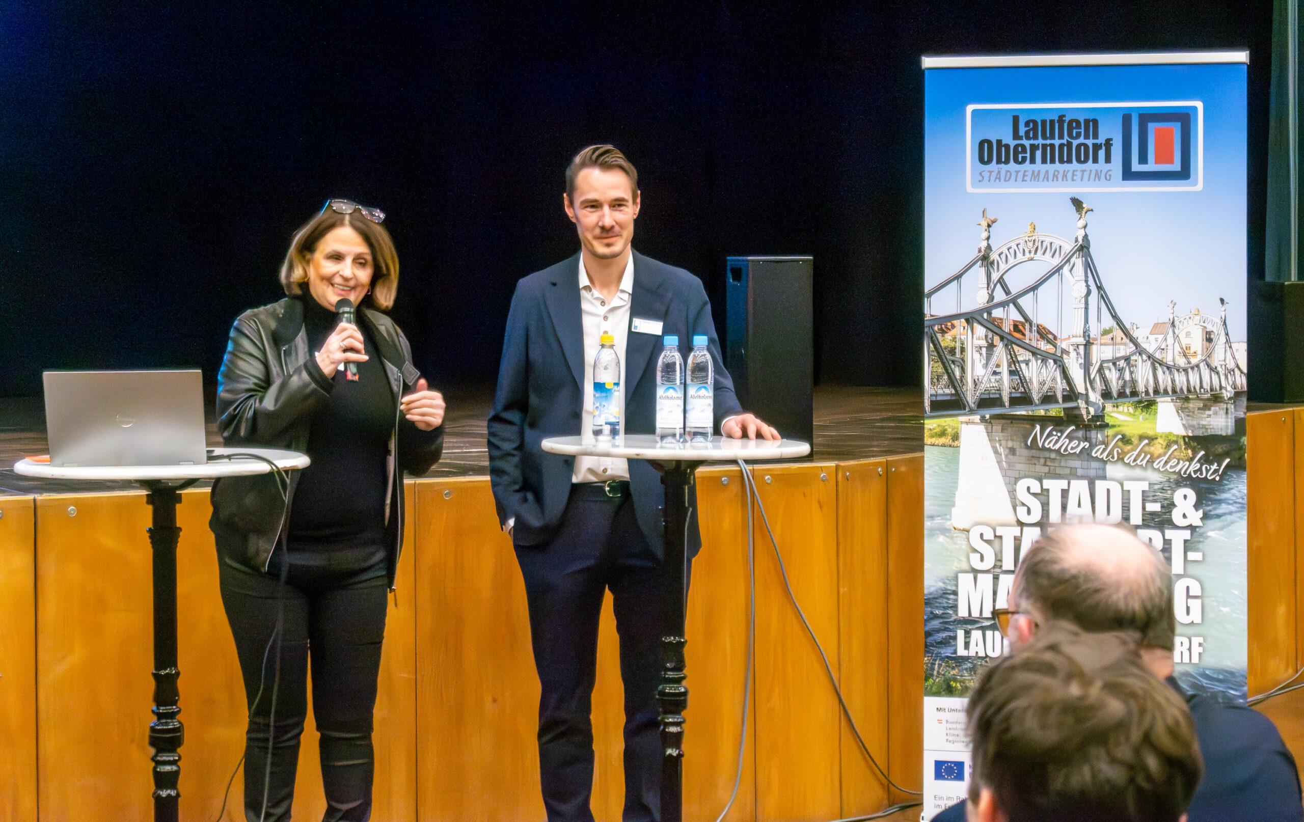 Kickoff-Veranstaltung Sädtemarketing Laufen-Oberndorf in der Slzachhalle am 01. Dezember 2025